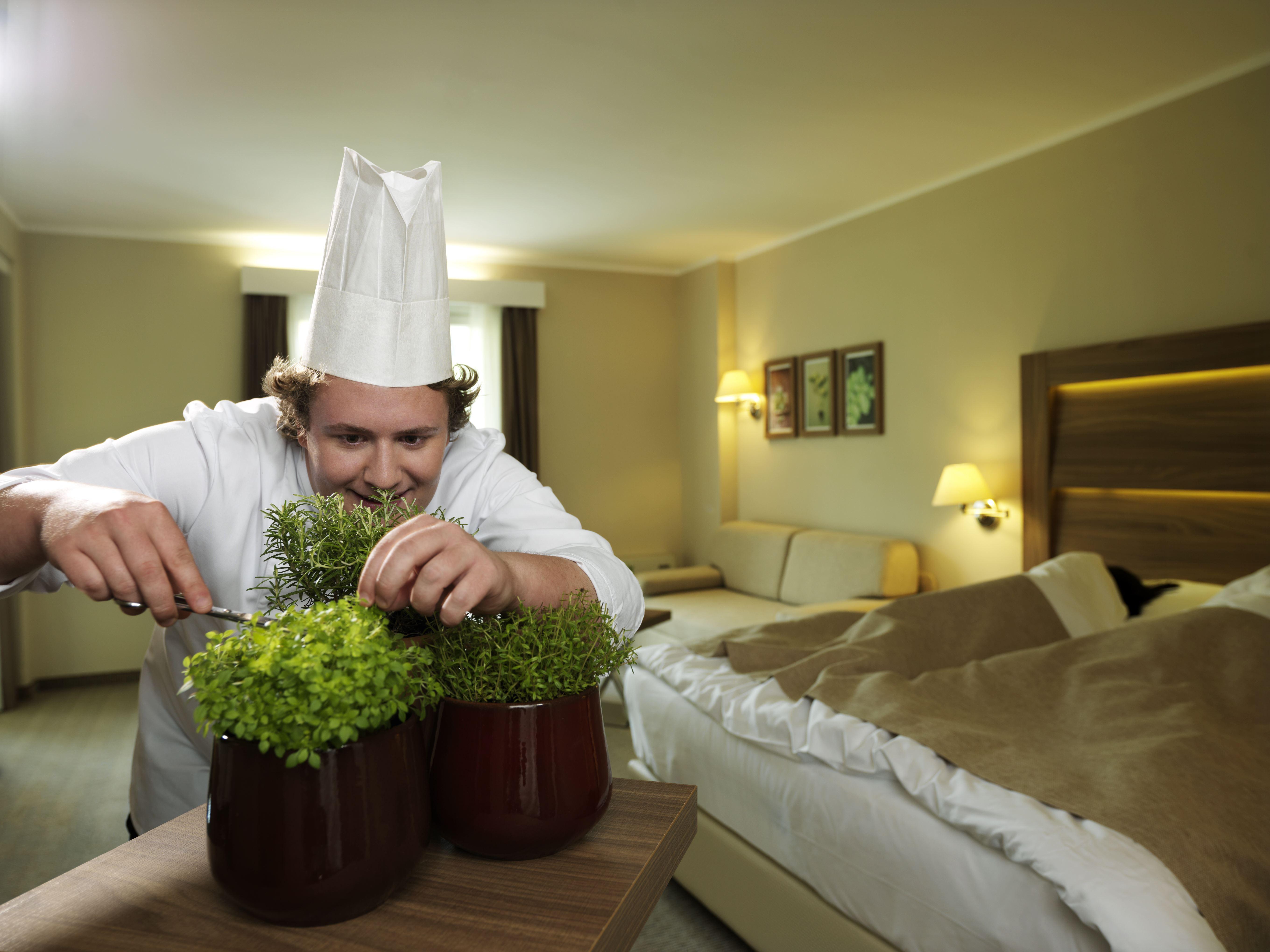 Wellness Hotel Apollo - Terme & Wellness Lifeclass Portoroz Bagian luar foto