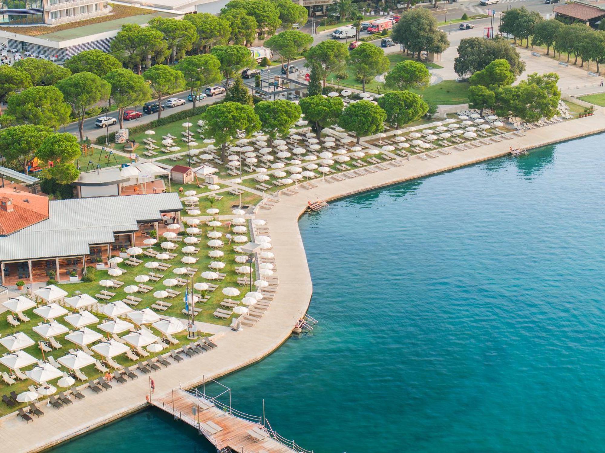 Wellness Hotel Apollo - Terme & Wellness Lifeclass Portoroz Bagian luar foto